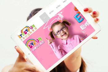 �ն�ѧ��׹���Ӣ��